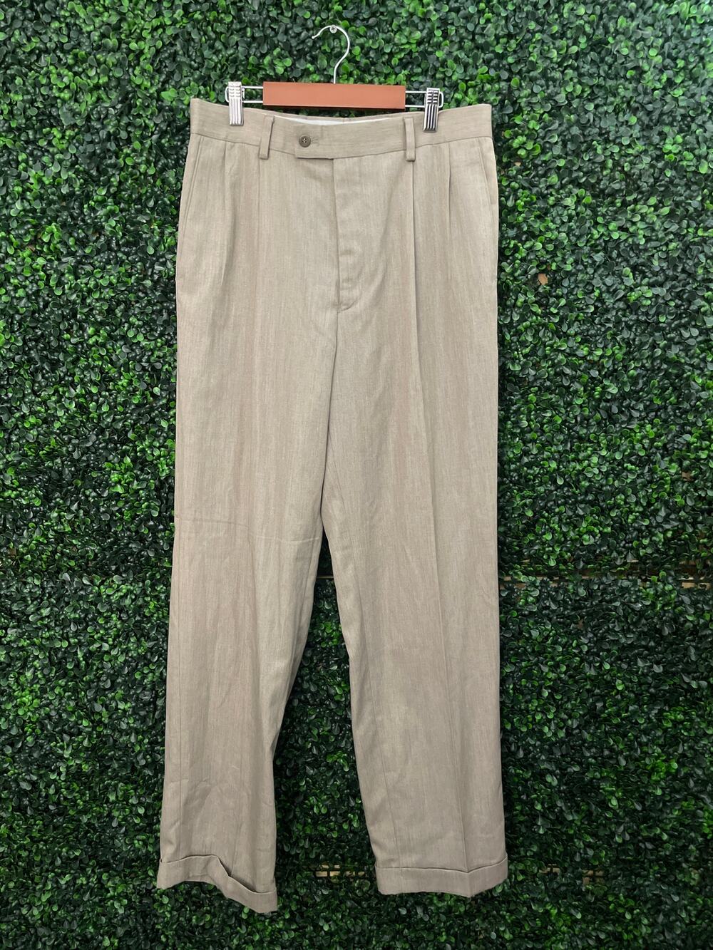 Louis Raphael Tailored women’s Trousers Size 30x32